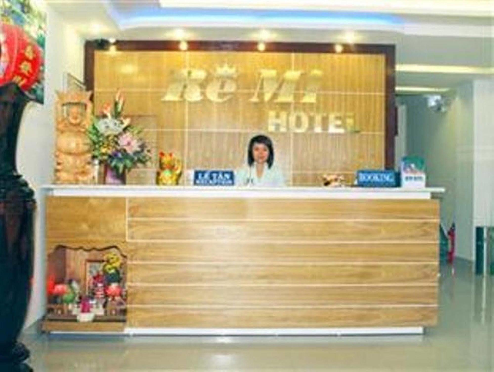 Remi Hotel Nha Trang Exteriör bild